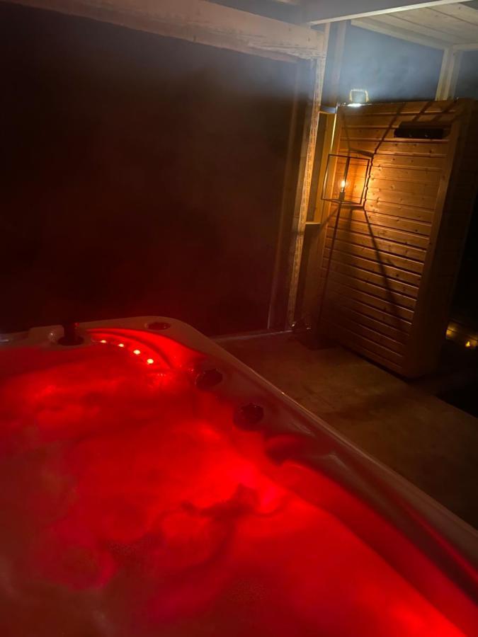 Loveyou Villalunoterie Futuroscope Piscine Spa 4Pers Oyre Kültér fotó